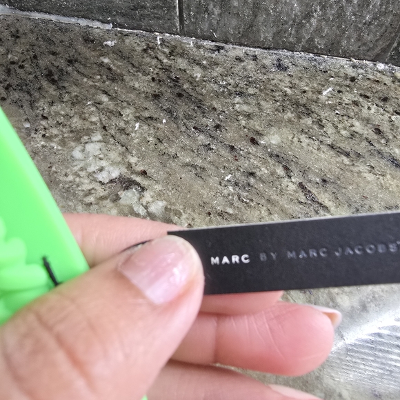 NWT Marc by Marc Jacobs Toucan Green Standard Supply Braided Silicone Bracelet - Picture 3 of 5